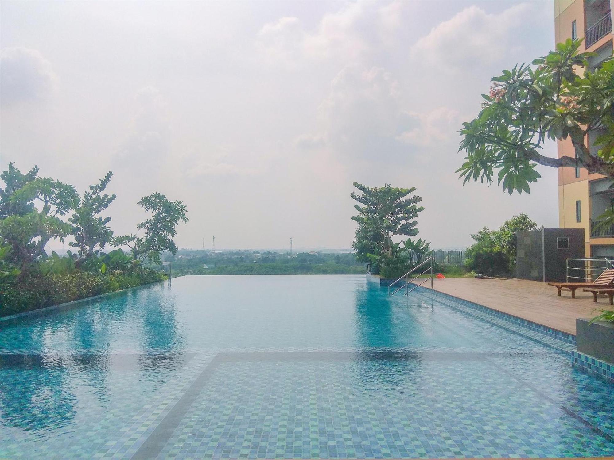 Restful And Tidy Sayana By Travelio Apartemen Bekasi